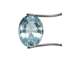 Load image into Gallery viewer, Aquamarine, 2.34ct, Oval Cut