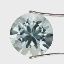 Load and play video in Gallery viewer, Aquamarine, 5.28ct, Brilliant Cut
